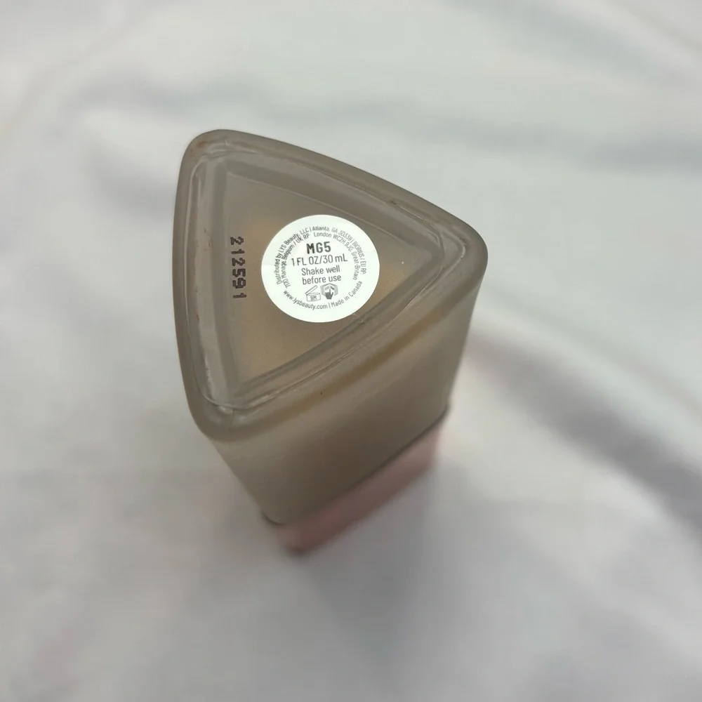 Clean Beauty Lys Beauty Triple Fix Serum Foundation - Shade MG5